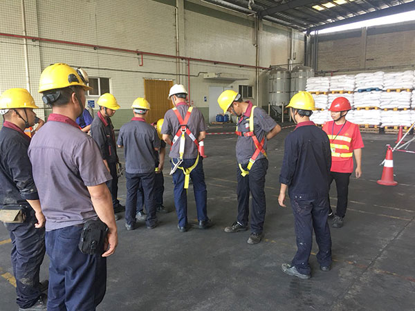 安全、環(huán)保、社會(huì)責(zé)任及團(tuán)隊(duì)培訓(xùn)  安全、環(huán)保、社會(huì)責(zé)任及團(tuán)隊(duì)培訓(xùn)